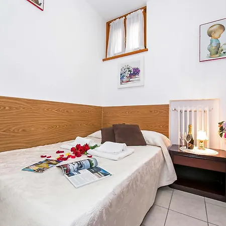 Bella View Apartament *